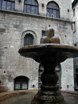 Fontana de Pazzi (Fountain of the Crazy People).  If you walk around it three times, you will go mad.  The kids tried it, and we have noticed no change.  Does that mean it works or doesn't?