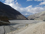 Heading north to Kagbeni, above Jomsom